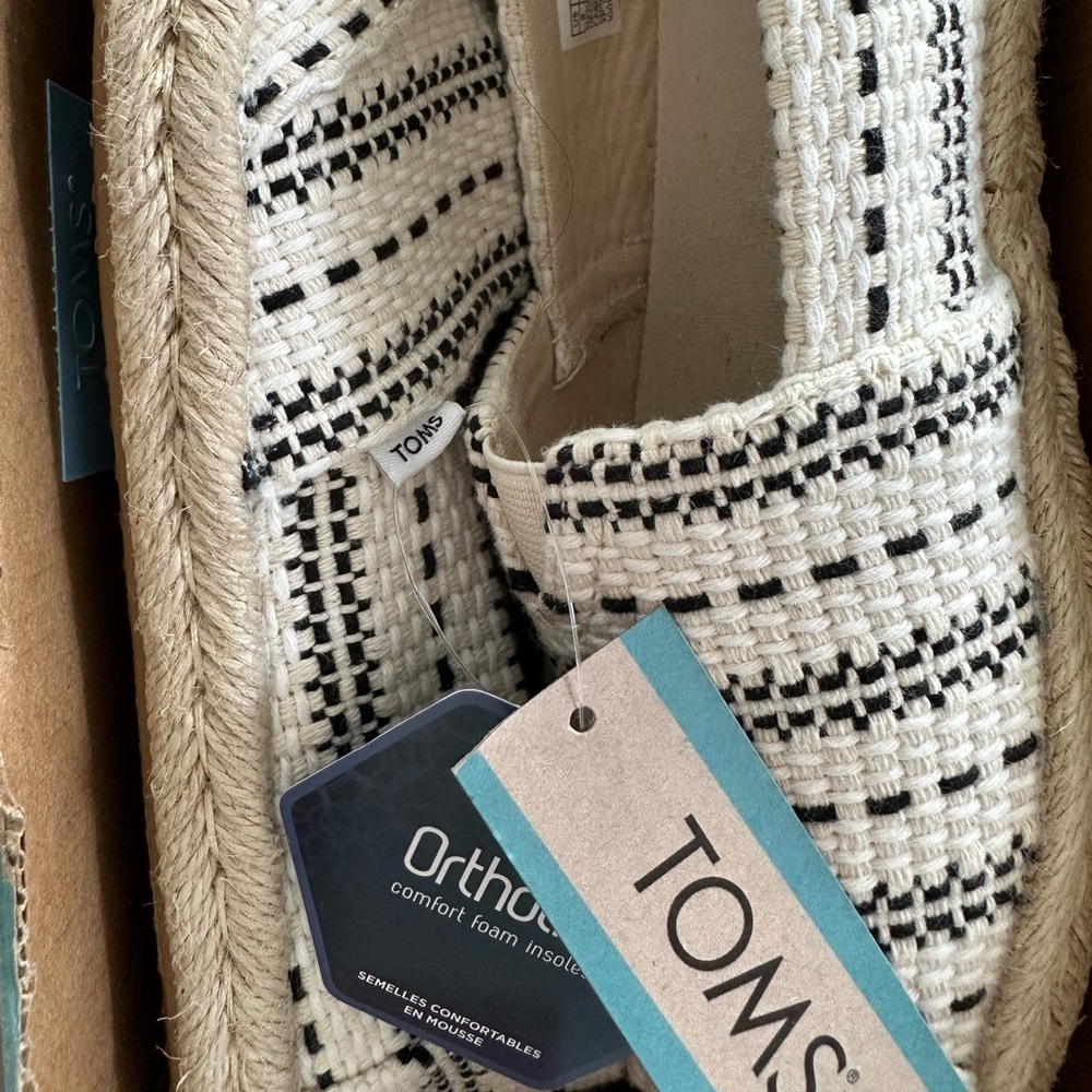 Tom’s beautiful alpargata rope size 8